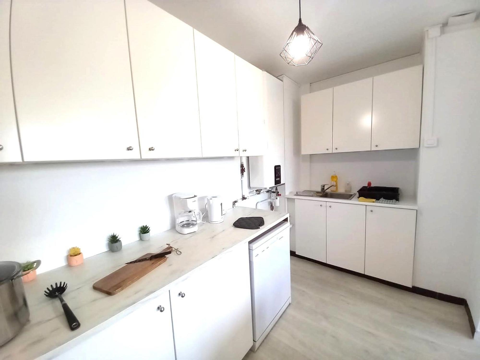 St-Quentin-En-Yvelines Plusieurs Appartements Avec Parking Trappes Room photo